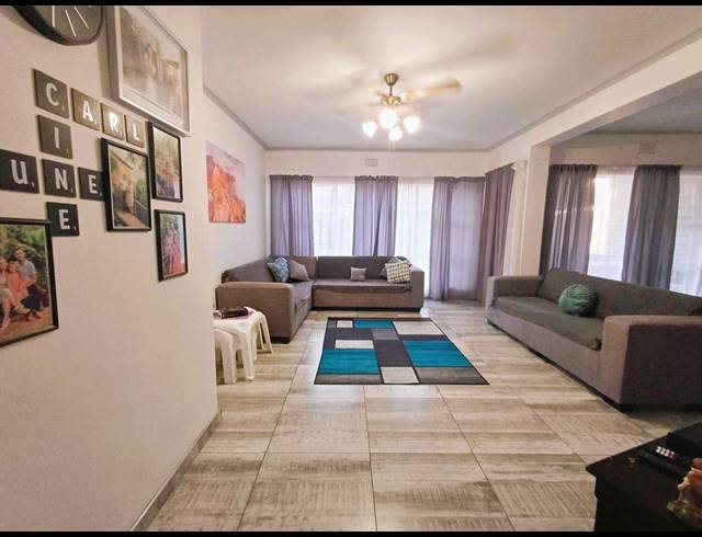 3 BEDROOM TOWNHOUSE FOR SALE IN THREE RIVERS PROPER